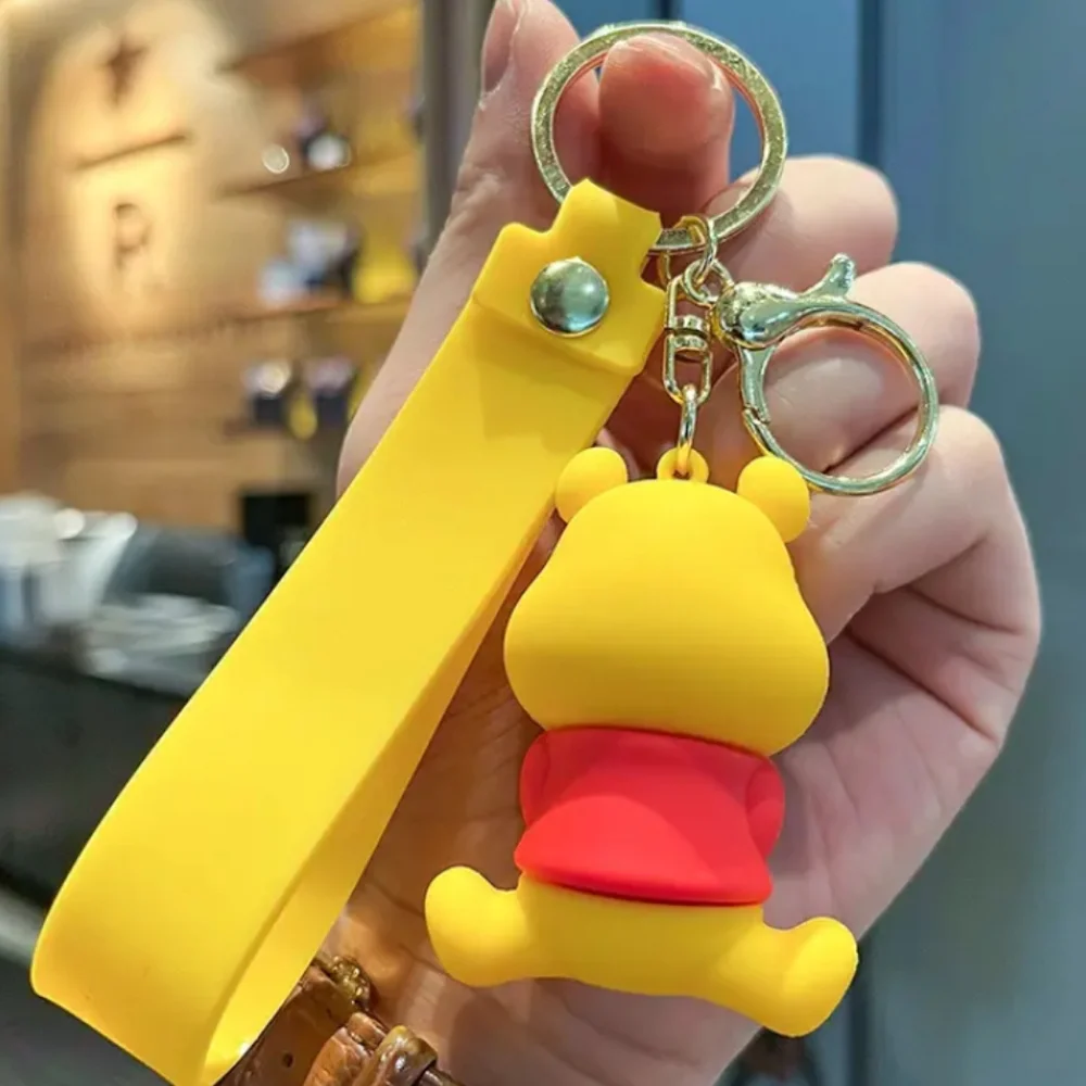 🆕DISNEY'S OFFICIALLY LICENSED WINNIE THE POOH 3D KEYCHAIN